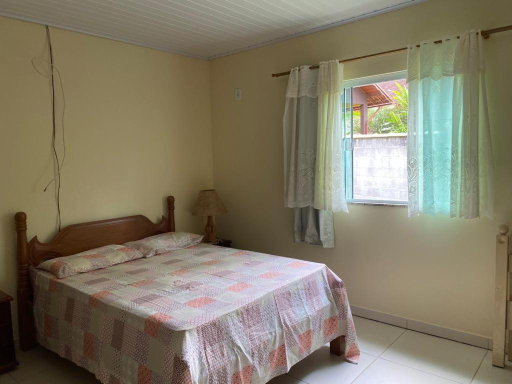 Lumiar Casa Solar Churrasqueira Com 3 Quartos Sendo Um Suite Arejada, Jardim A 700M Do Centro المظهر الخارجي الصورة