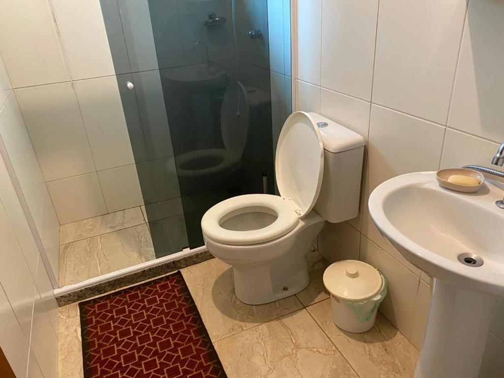 Lumiar Casa Solar Churrasqueira Com 3 Quartos Sendo Um Suite Arejada, Jardim A 700M Do Centro المظهر الخارجي الصورة